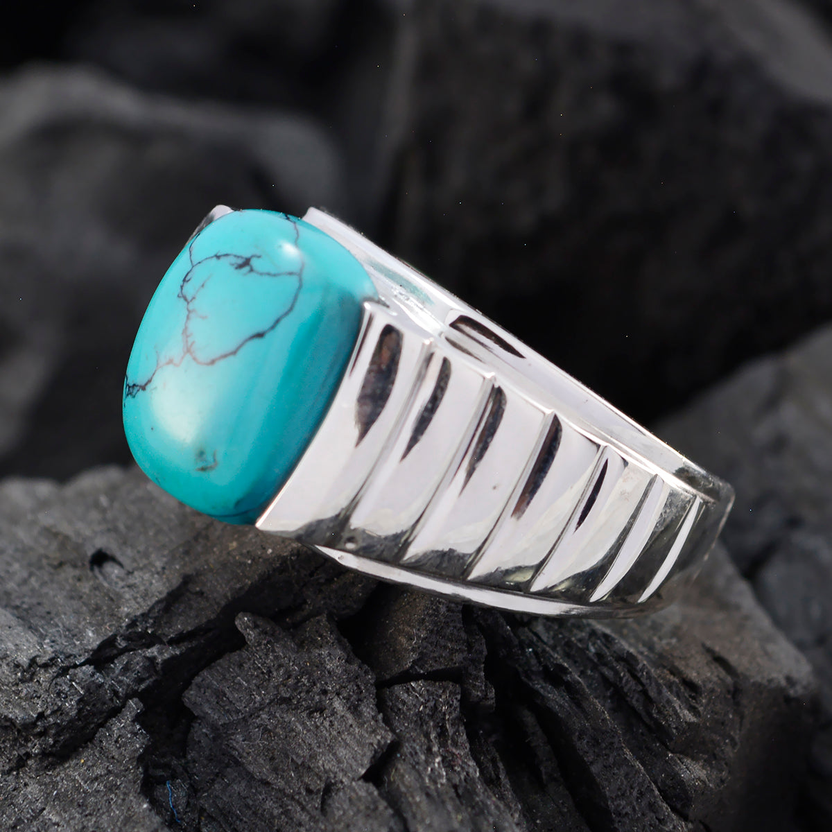Turquoise Solitaire African 925 Silver Blue Gemstone Eye catching Armor Ring Jewelry