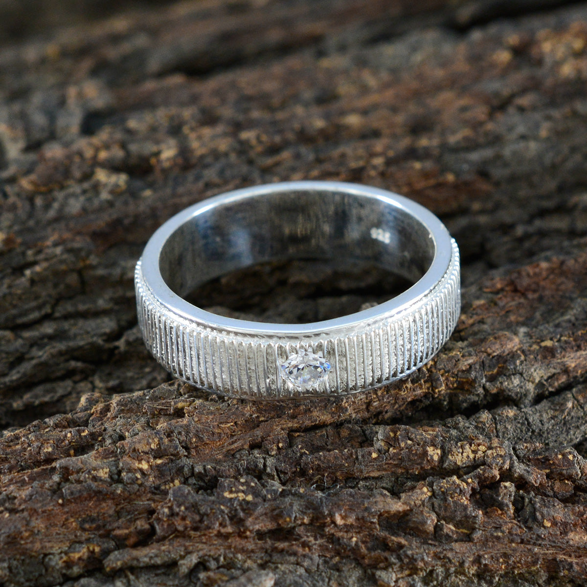 Cubic zirconia CZ Solitaire Moroccan Sterling Silver White Gemstone Mid weight Romantic Band Jewelry