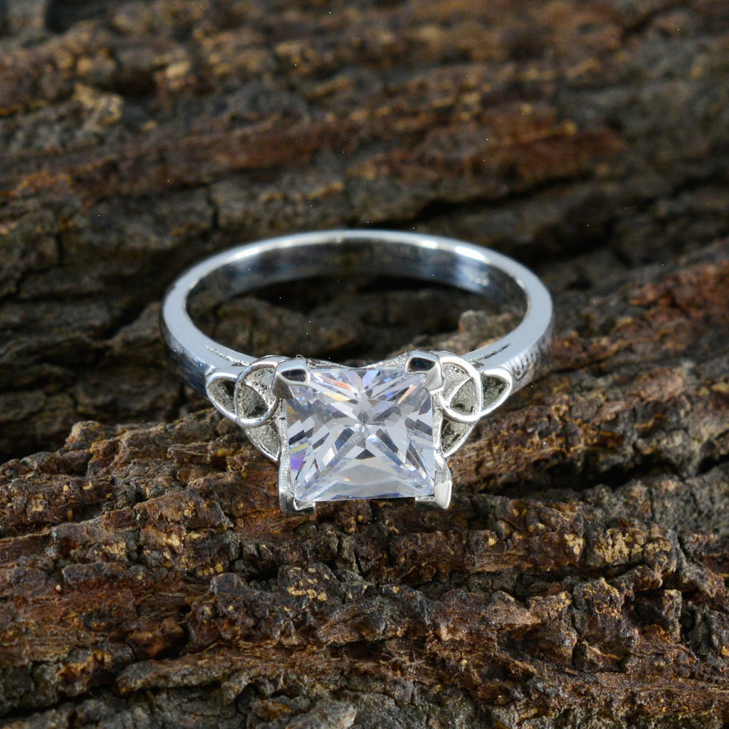 Cubic zirconia CZ Solitaire German Sterling Silver White Gemstones Featherlight Trendy Ring Jewelry
