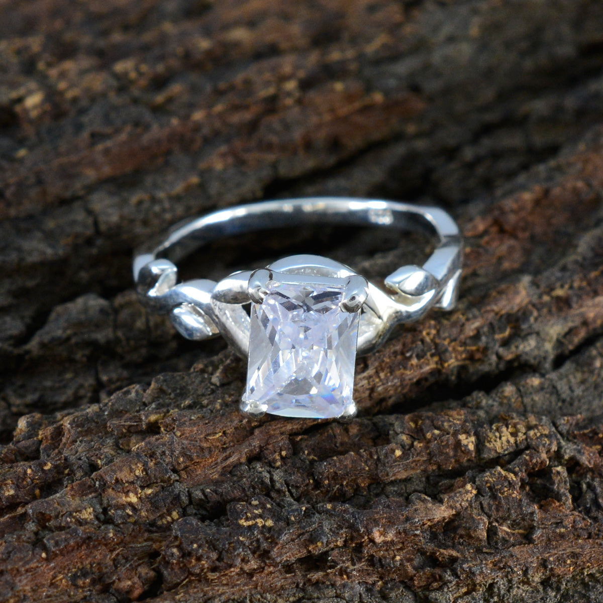 Cubic zirconia CZ Solitaire Japanese Sterling Silver White Gemstone Whisper thin Artisan Ring Jewelry