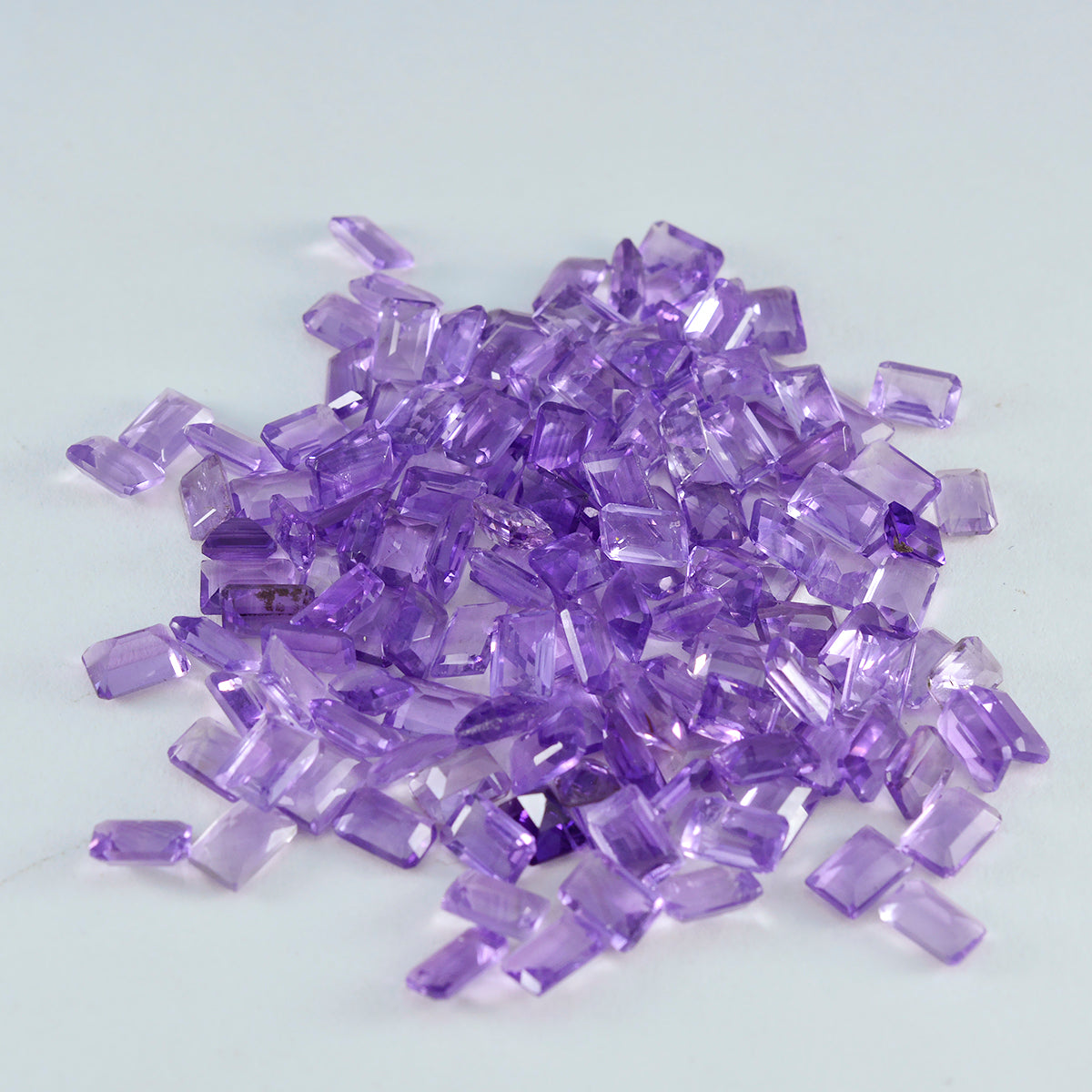 Amethyst 1PC Tiny 3x5 MM Emerald Faceted Purple Lustrous Semi Precious Gems