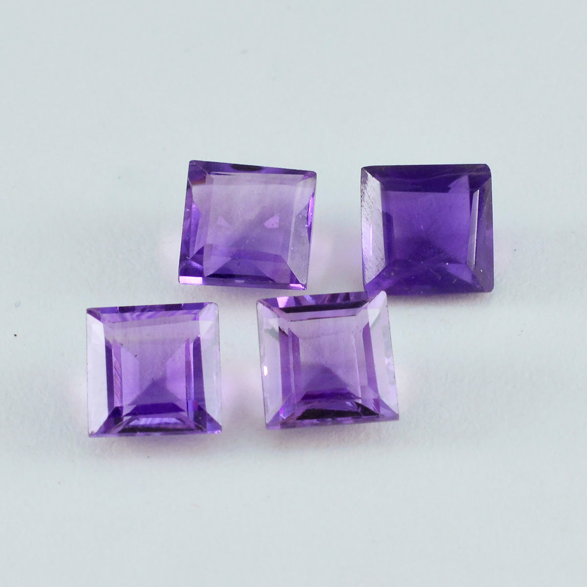 Amethyst 1PC Tiny 6x6 MM Square Faceted Purple Polished Semi Precious Loose Gemstones Image principale du produit