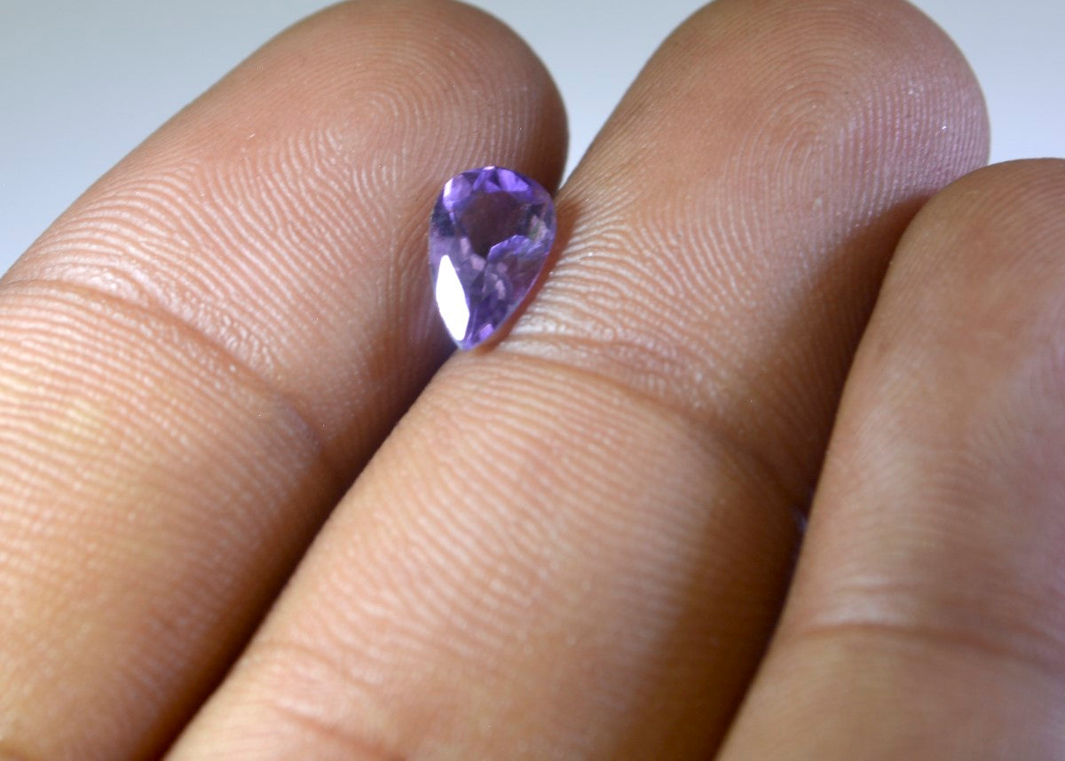 Amethyst 1PC Medium 7x10 MM Pear Faceted Purple Sparkling Semi Precious Gems Image secondaire du produit