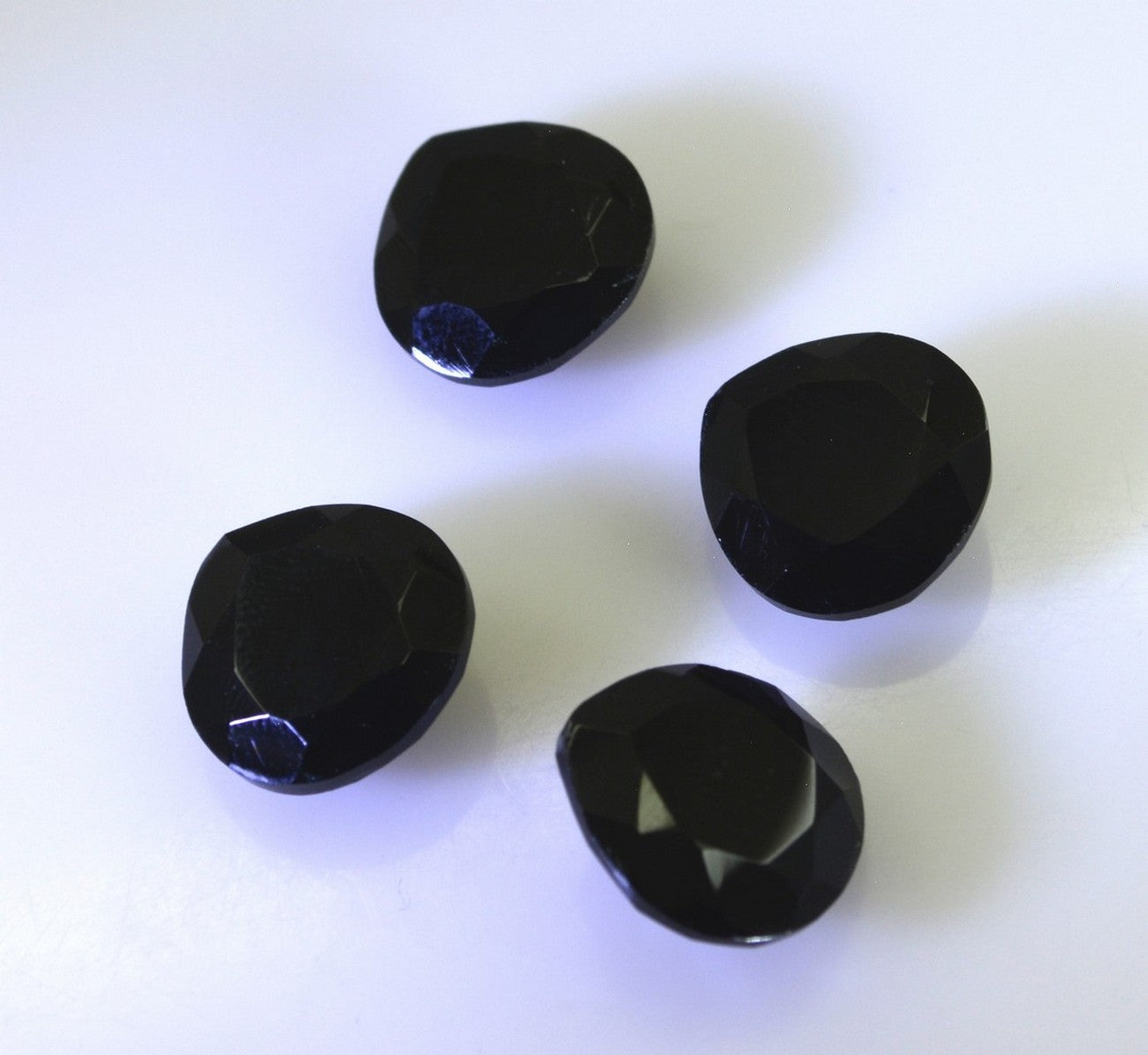 Black Onyx 1PC Chunky 15x15 MM Heart Faceted Black Superior Semi Precious Loose Gemstone Secundaire afbeelding