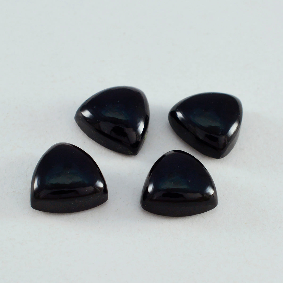 Black Onyx 1PC Large 11x11 MM Triangle Cabochon Black Polished semi Precious Precious Gemstone Sekundär produktbild
