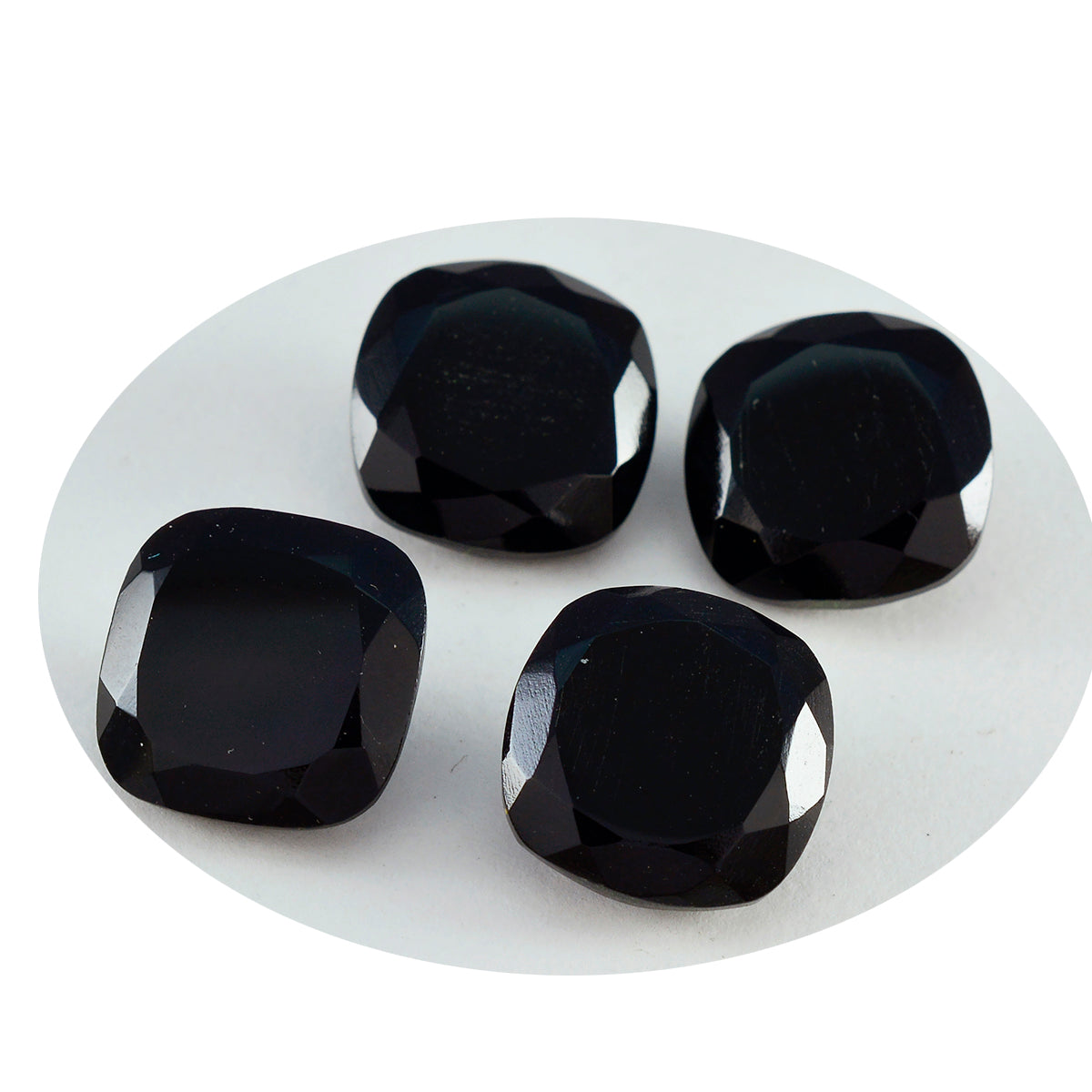 Schwarzer Onyx, 1 Stück, groß, 11 x 11 mm, Kissen, facettiert, schwarz, fein, Halbedelstein, loser Edelstein