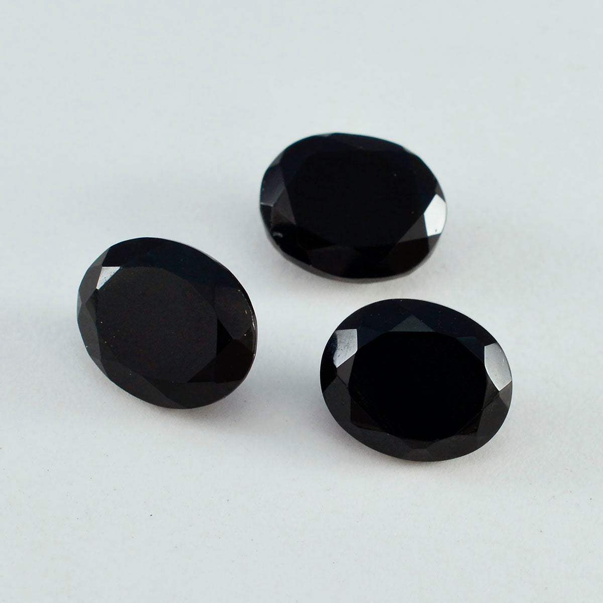 Black Onyx 1PC Chunky 15x20 MM Oval Faceted Black Polished Semi Precious Loose Gemstones Huvudsaklig produktbild