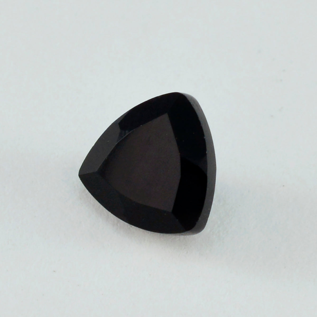 Black Onyx 1PC Chunky 15x15 MM Triangle Faceted Black Superior Semi Precious Loose Gemstone Huvudsaklig produktbild