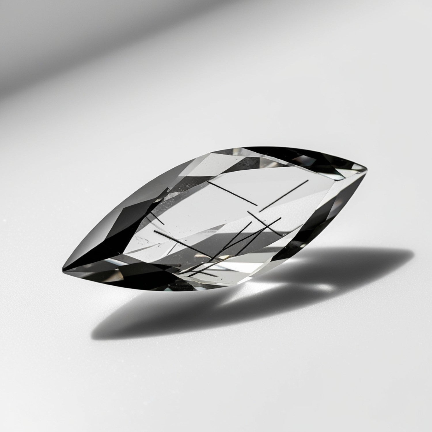 Black Rutile 1PC Small 5x10 MM Marquise Faceted Black Lustrous Semi Precious Loose Gemstone Image principale du produit