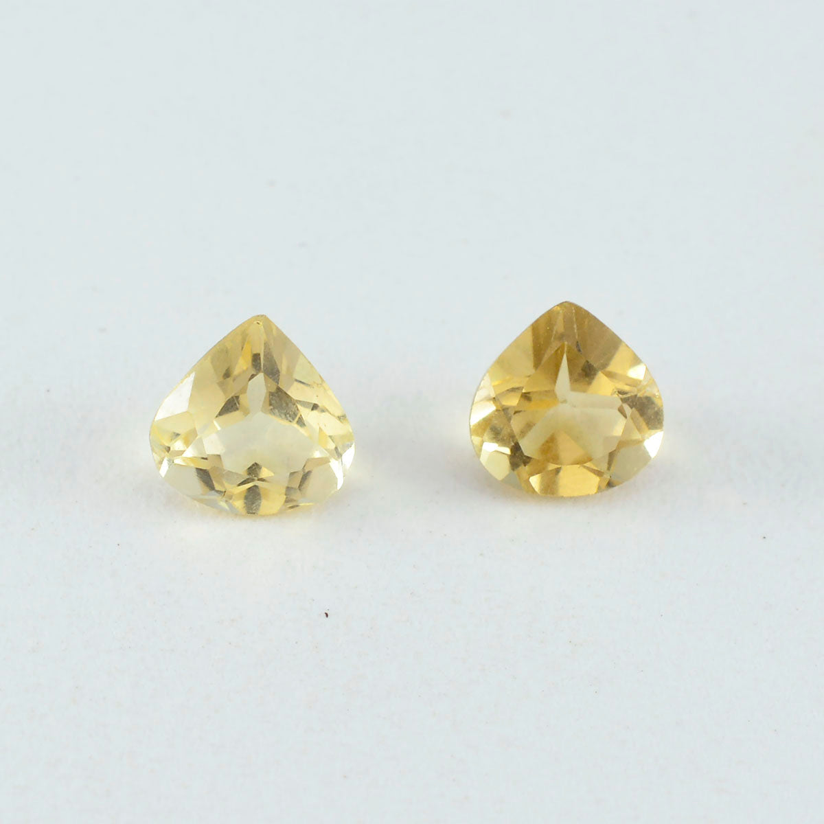 Citrine 1PC Medium 9x9 MM Heart Faceted Yellow Lustrous Semi Precious Gems Secundaire afbeelding