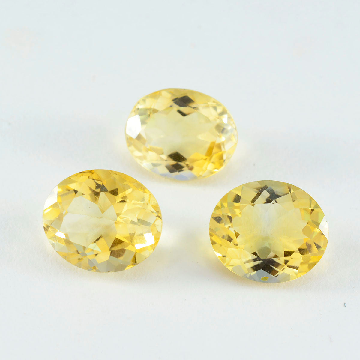 Citrine 1PC Small 6x9 MM Oval Faceted Yellow Pure Semi Precious Loose Gemstones Image principale du produit