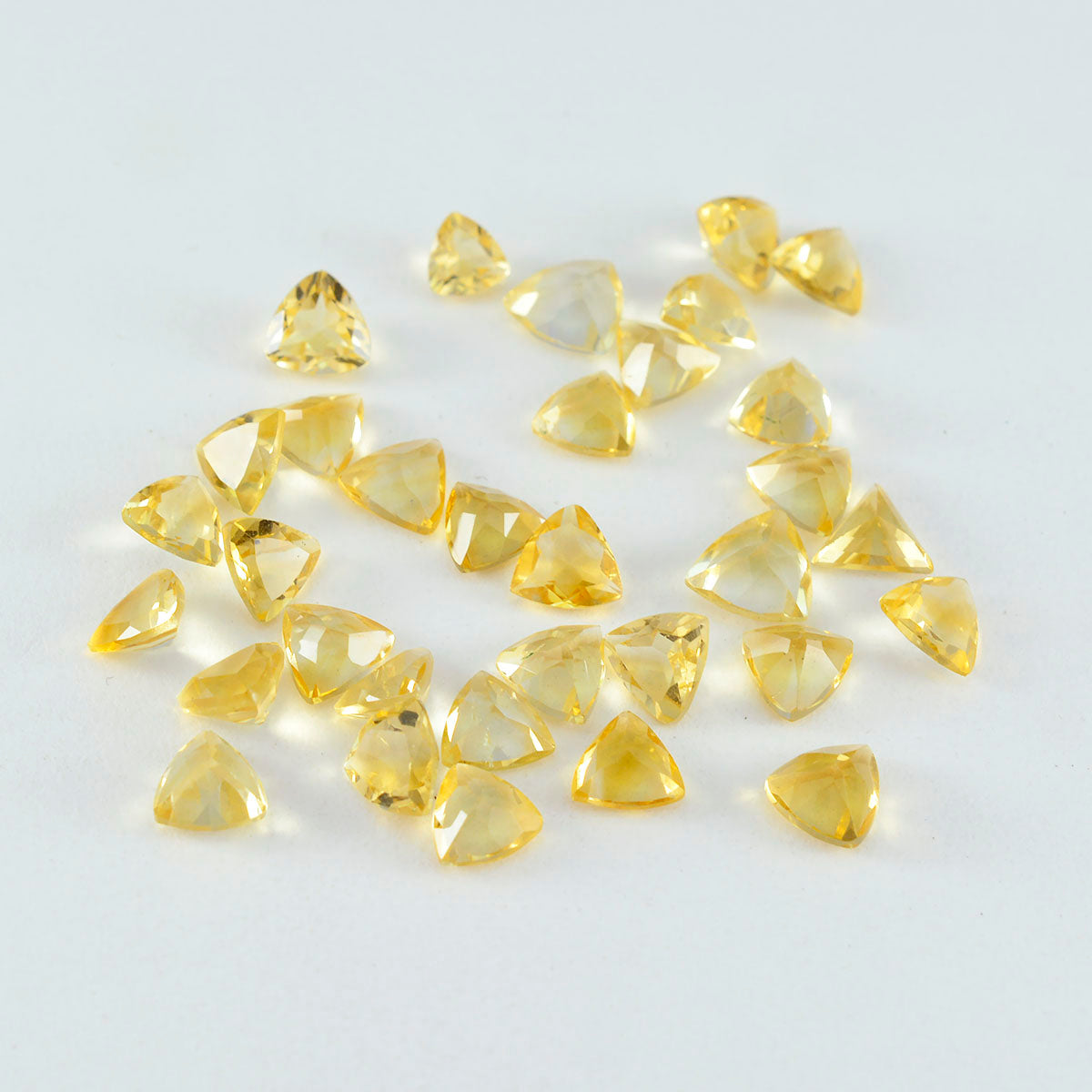 Citrine 1PC Tiny 6x6 MM Triangle Faceted Yellow Polished Semi Precious Loose Gems Hoofdafbeelding