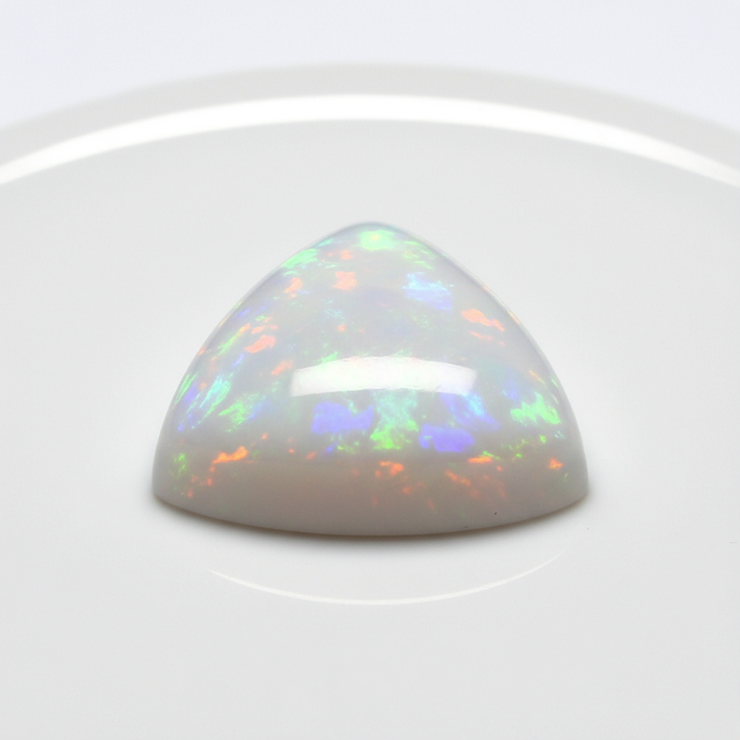 Created Opal 1PC Small 8x8 MM Triangle Cabochon White Luster semi Precious Loose Gemstones Imagen secundaria del producto