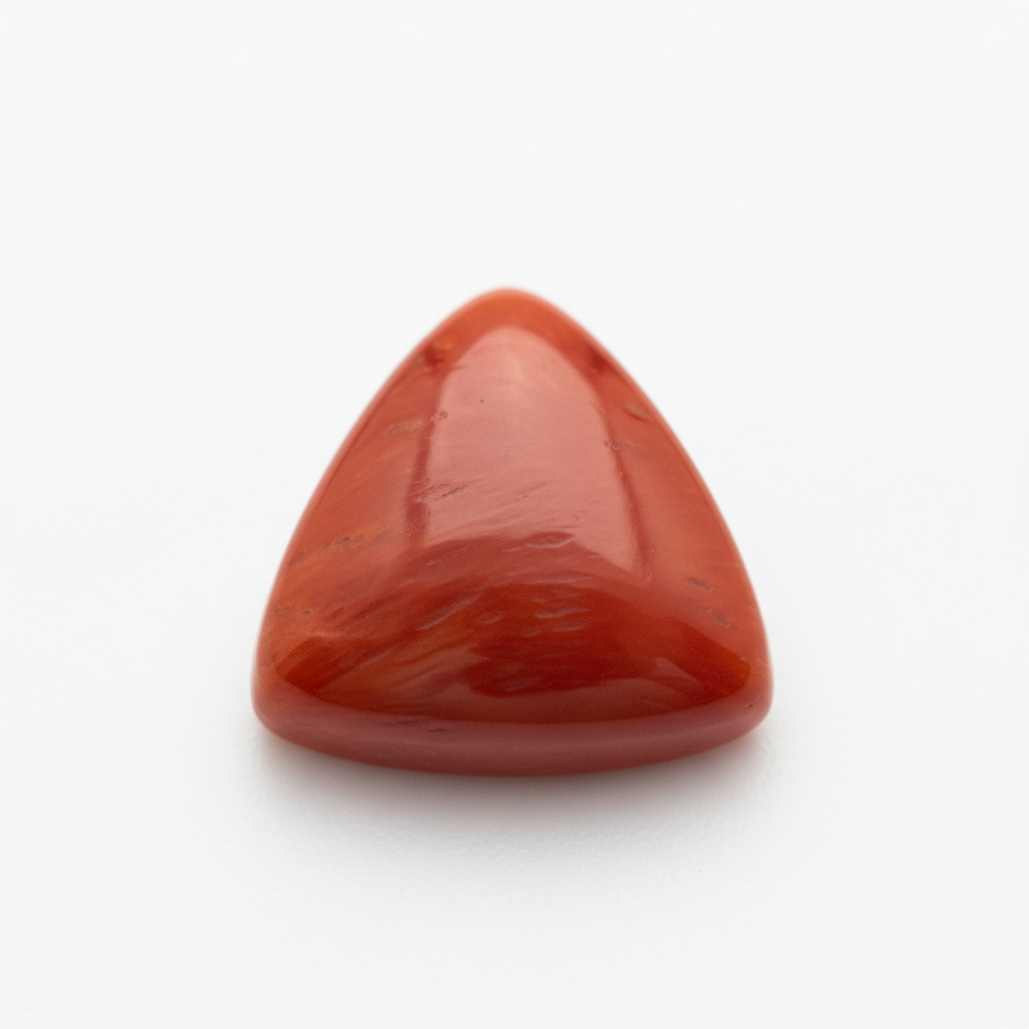Coral 1PC Medium 9x9 MM Triangle Cabochon Red Superior Precious Gems Image principale du produit