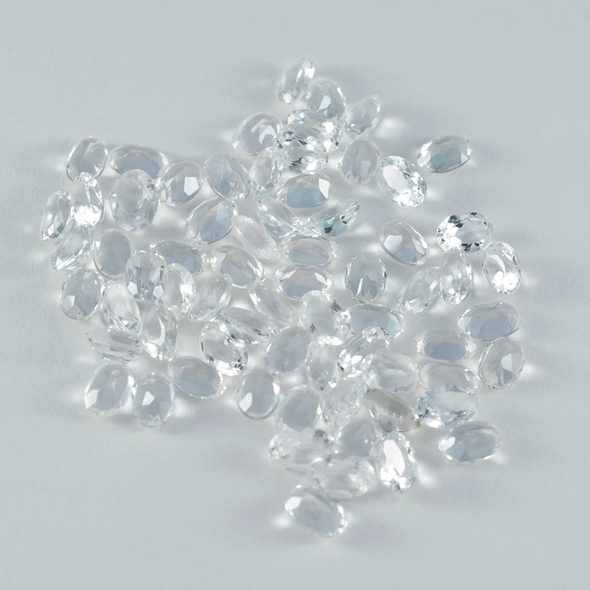 Crystal Quartz 1PC Small 6x8 MM Oval Faceted White Pure Semi Precious Loose Gems Sekundär produktbild