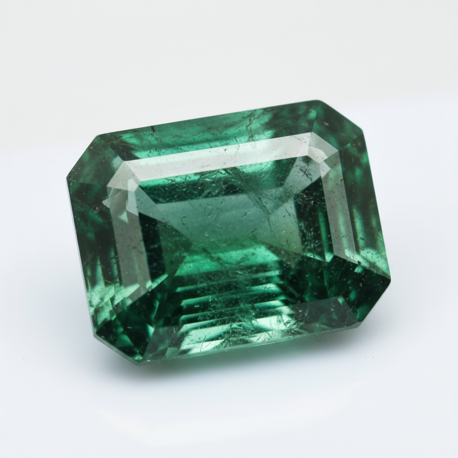 Emerald 1PC Chunky 12x16 MM Emerald Faceted Green Sparkling Precious Gems Immagine principale del prodotto