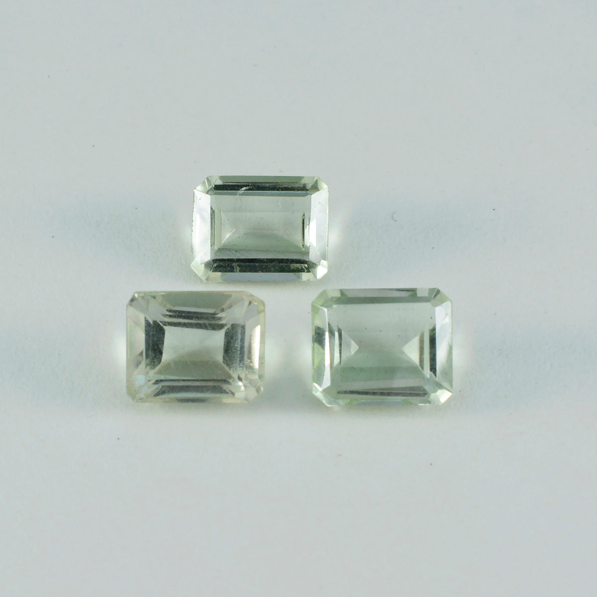 Green Amethyst 1PC Tiny 4x6 MM Emerald Faceted Green Shine Semi Precious Loose Gemstones Hoofdafbeelding