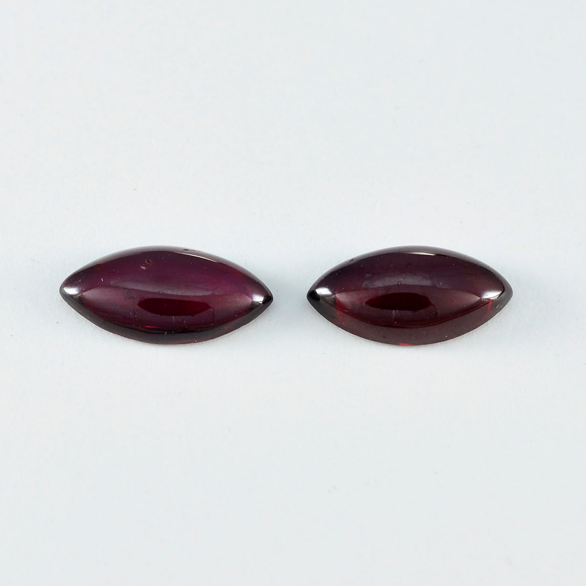 Garnet 1PC Small 5x10 MM Marquise  Cabochon Red Shine semi Precious Loose Gems Immagine principale del prodotto