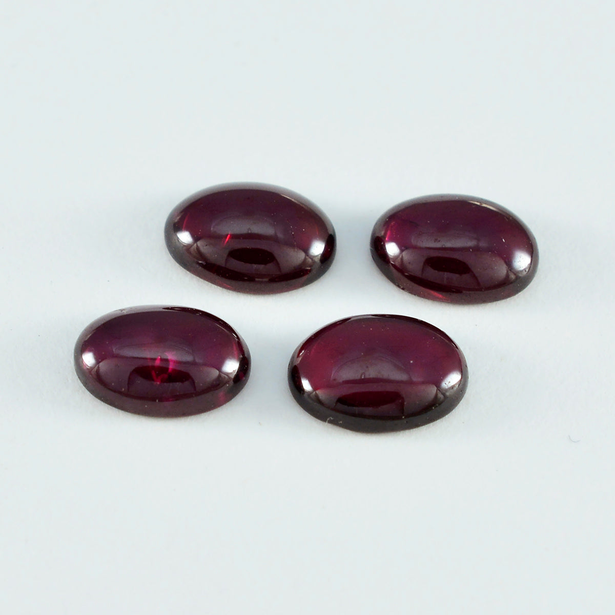 Garnet 1PC Medium 7x10 MM Oval Cabochon Red Sparkling semi Precious Loose Gemstone Main image