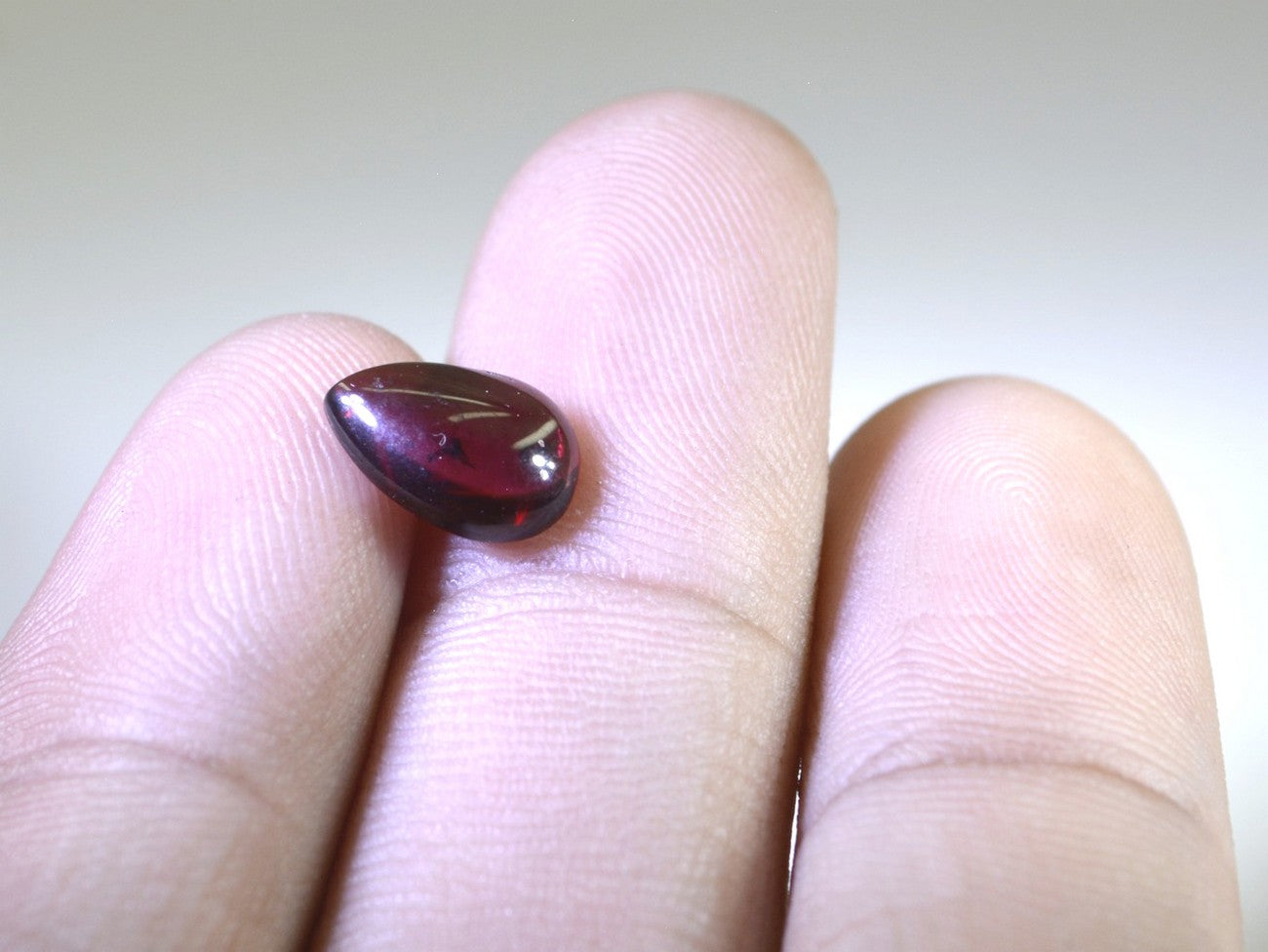 Garnet 1PC Medium 7x10 MM Pear Cabochon Red Fiery semi Precious Loose Gemstone Secondary image