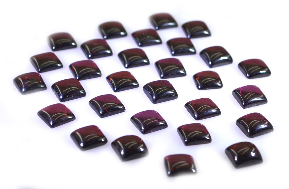 Garnet 10PC Tiny 5x5 MM Square Cabochon Red Sparkling semi Precious Gems