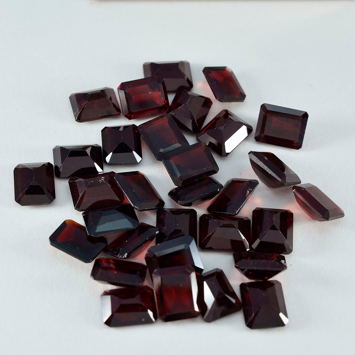 Garnet 1PC Small 6x9 MM Emerald Faceted Red High Quality Semi Precious Loose Gemstones