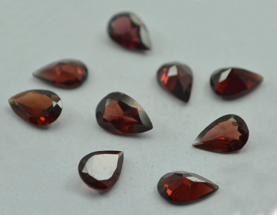 Granat 1PC Groß 8x12 MM Birne Facettiert Rot Herrlicher Halbedelstein Lose Edelstein Zweitbild