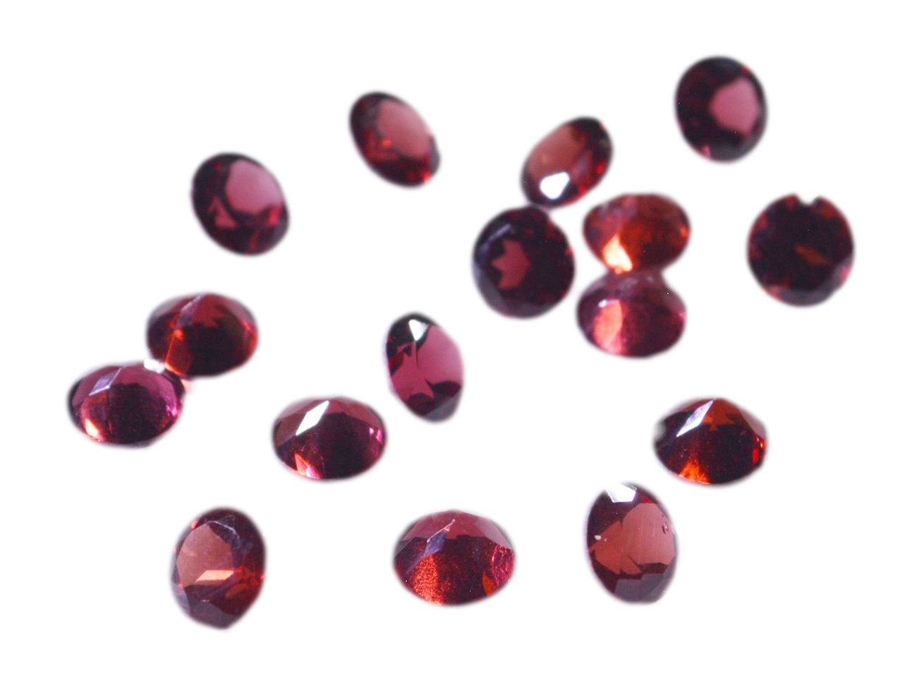 Garnet 1PC Small 8x8 MM Round Faceted Red Luster Semi Precious Loose Gemstones