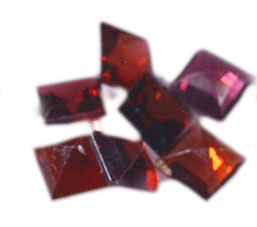 Garnet 1PC Large 10x10 MM Square Faceted Red Shine Semi Precious Loose Gems Huvudsaklig produktbild