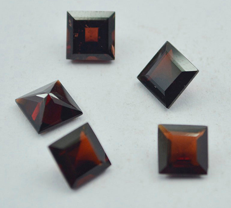 Garnet 1PC Large 11x11 MM Square Faceted Red Fine Semi Precious Loose Gemstone