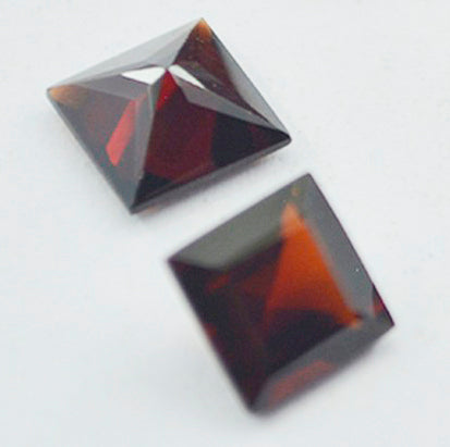Garnet 1PC Chunky 16x16 MM Square Faceted Red Pure Semi Precious Loose Gemstones