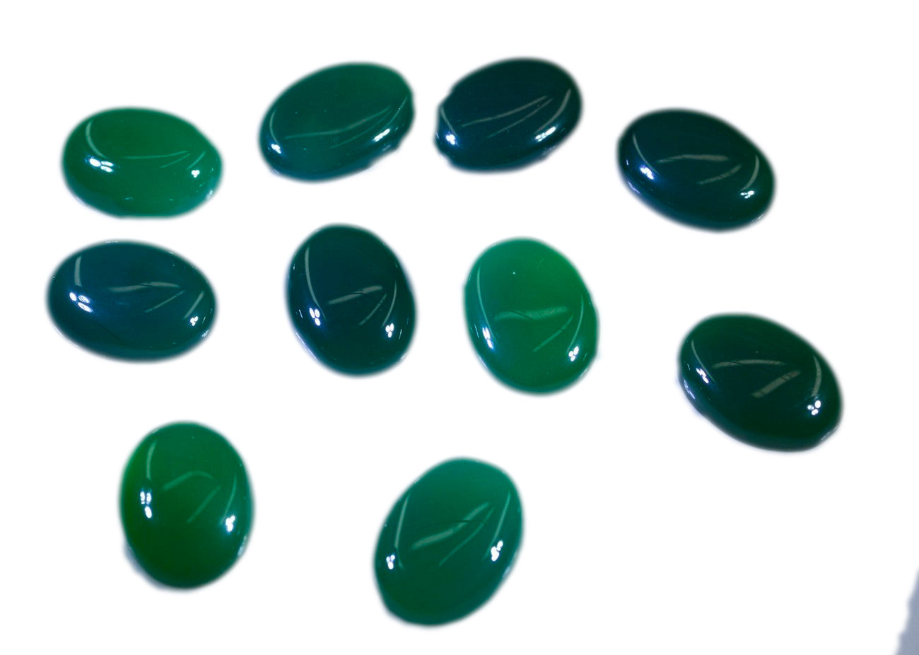 Green Onyx 1PC Small 6x8 MM Oval Cabochon Green Pure semi Precious Precious Gemstone