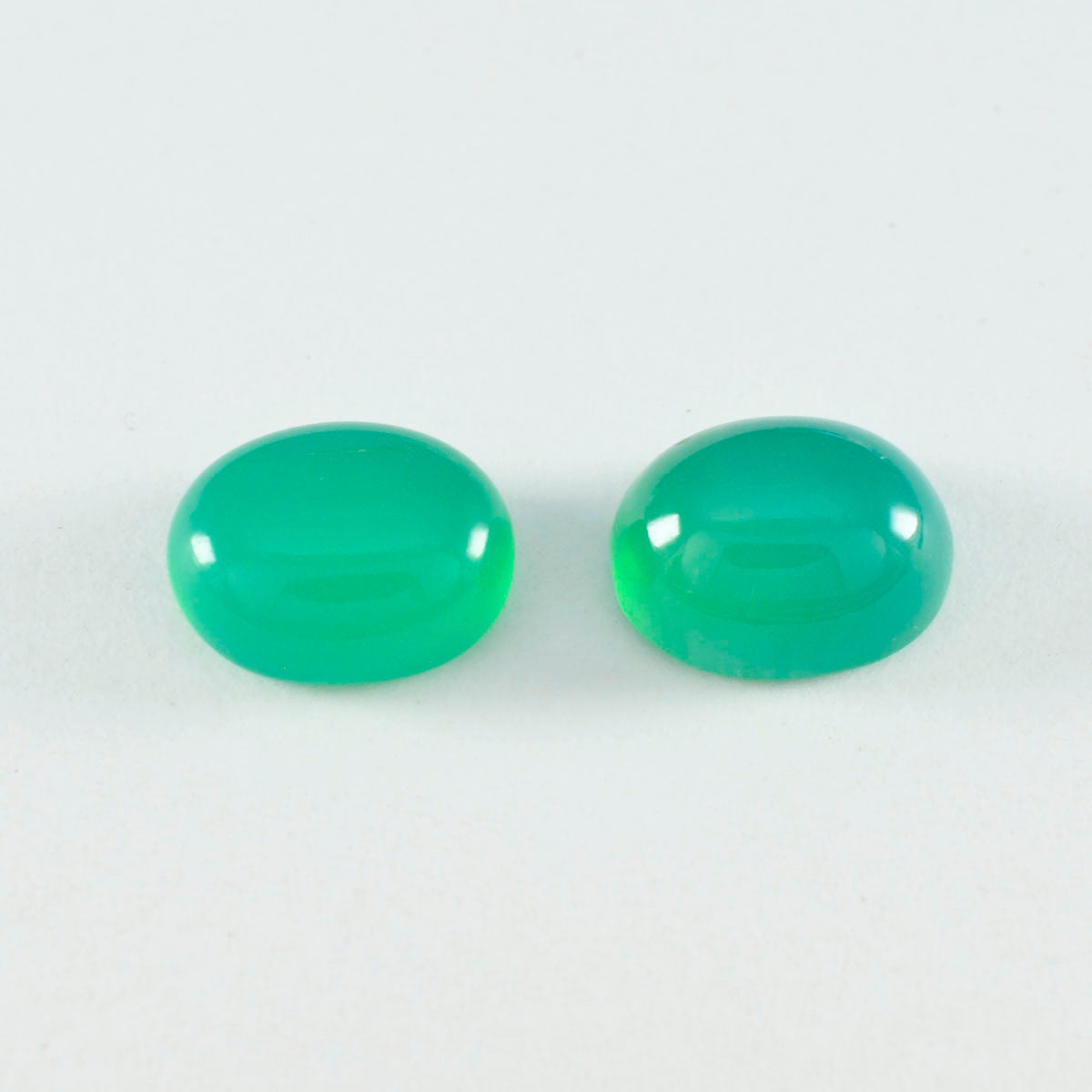 Green Onyx 1PC Medium 8x10 MM Oval Cabochon Green Polished semi Precious Loose Gemstones