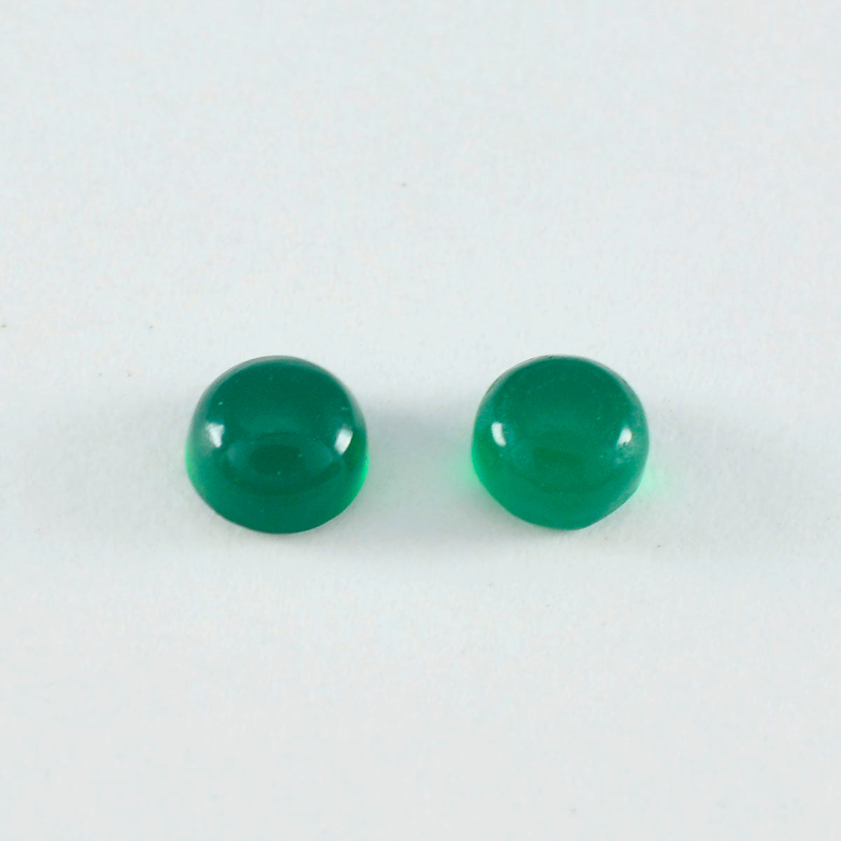 Green Onyx 1PC Tiny 6x6 MM Round Cabochon Green Luster semi Precious Precious Gemstone Image principale du produit