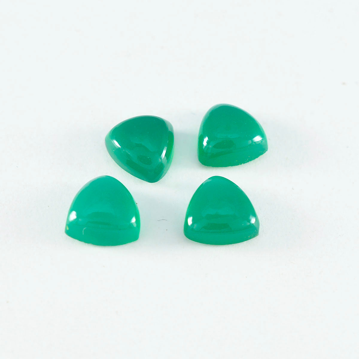 Green Onyx 1PC Tiny 6x6 MM Triangle Cabochon Green Genuine semi Precious Loose Gems Immagine principale del prodotto