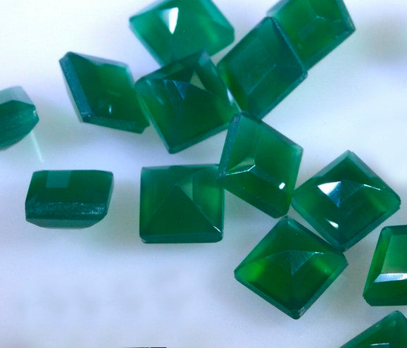 Green Onyx 10PC Tiny 3x3 MM Square Faceted Green Fiery Semi Precious Loose Gemstone