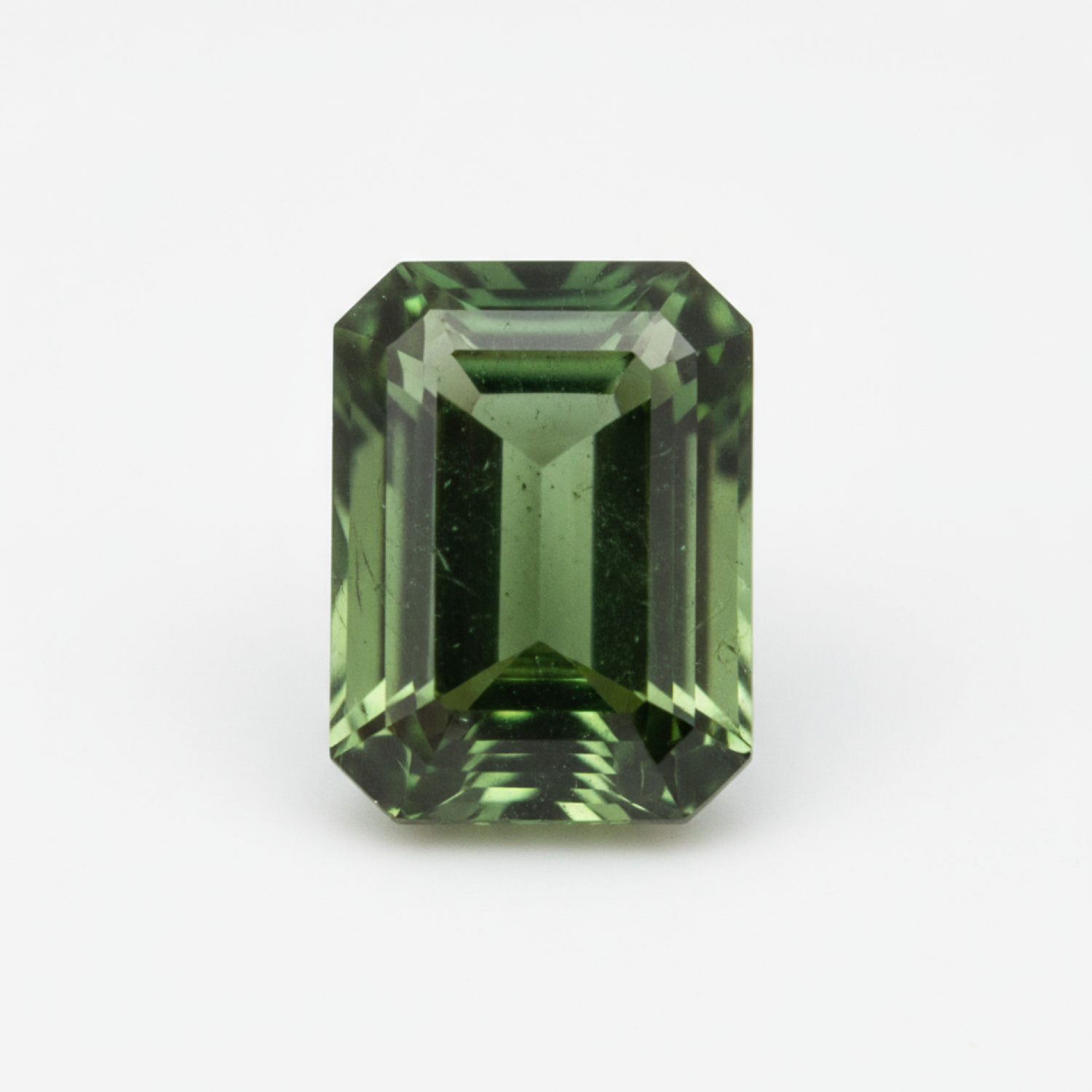 Green Tourmaline 1PC Medium 7x10 MM Emerald Faceted Green Fiery Semi Precious Loose Gemstone Huvudsaklig produktbild