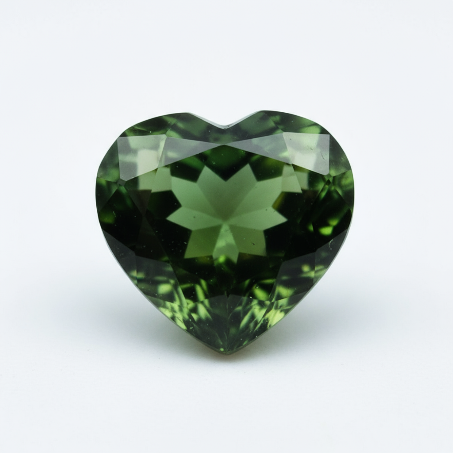 Green Tourmaline 10PC Tiny 3x3 MM Heart Faceted Green Fiery Semi Precious Gems Второстепенное изображение товара