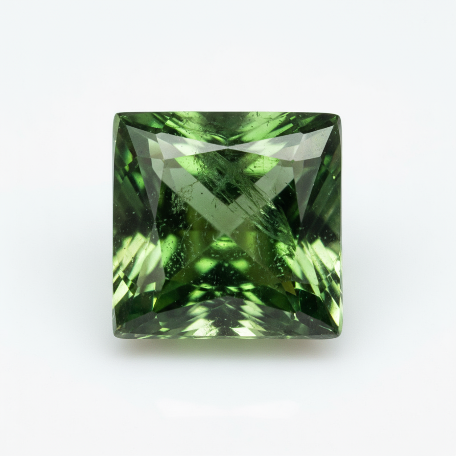 Green Tourmaline 10PC Tiny 4x4 MM Square Faceted Green Brilliant Semi Precious Loose Gems メイン画像