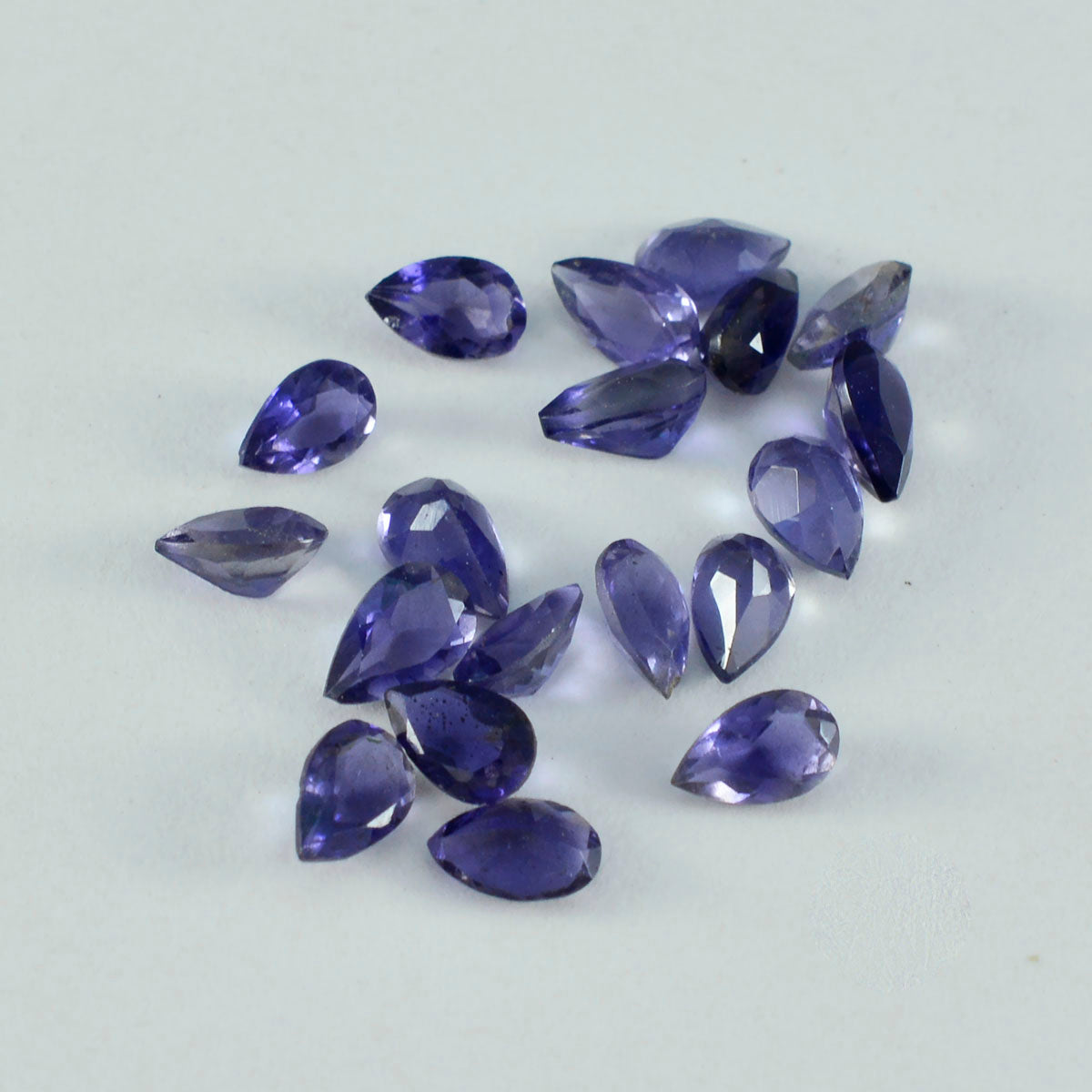 Iolite 1PC Small 7x9 MM Pear Faceted Blue Luster Semi Precious Loose Gems Huvudsaklig produktbild