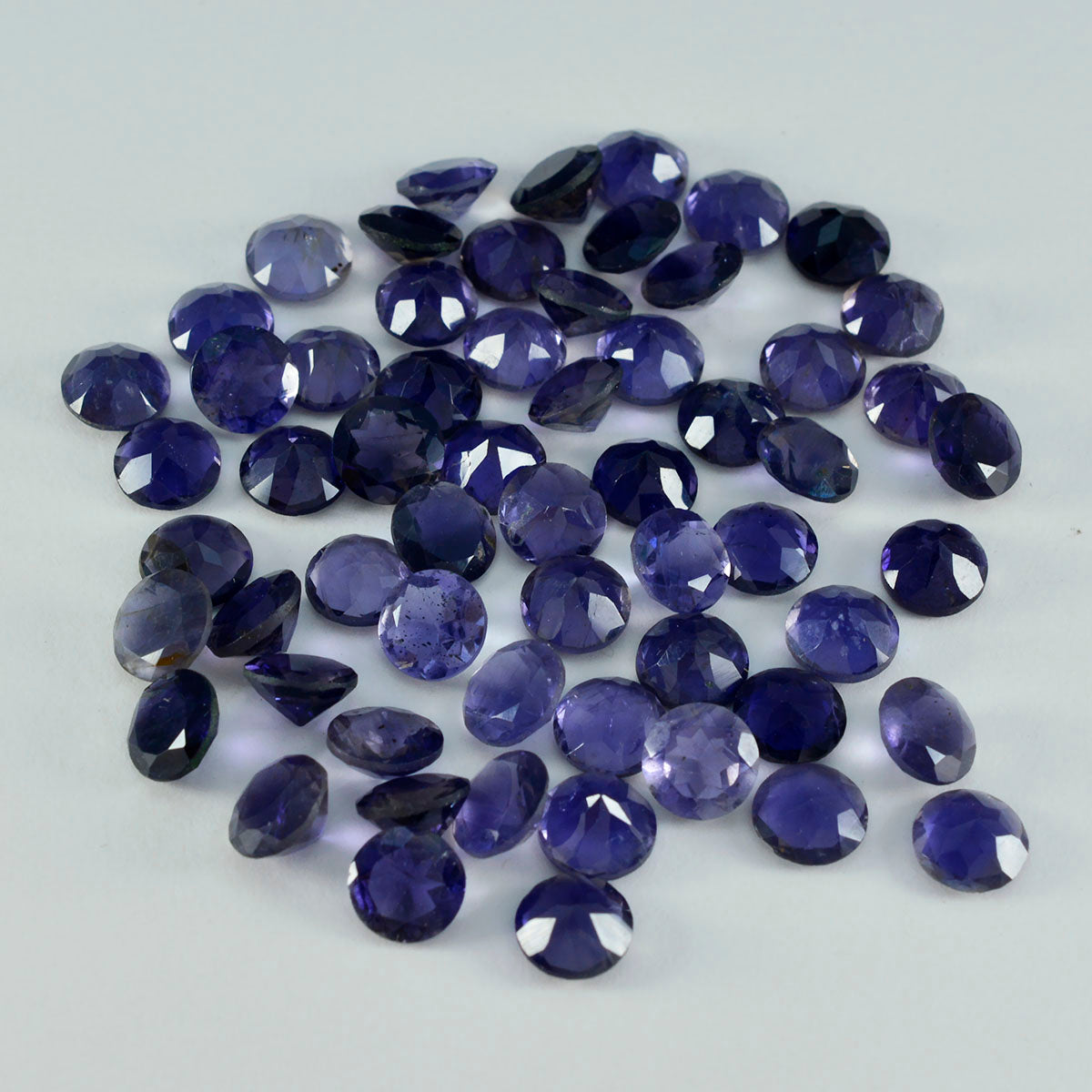 Iolite 1PC Small 8x8 MM Round Faceted Blue Luster Semi Precious Loose Gems Huvudsaklig produktbild