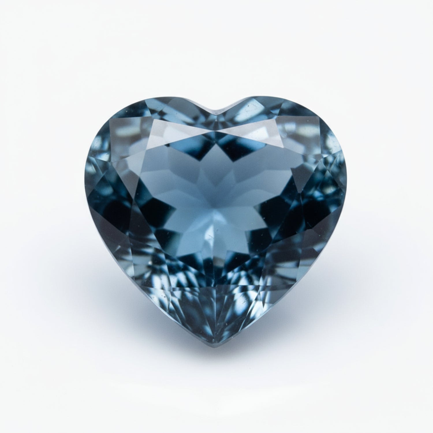 London Blue Topas 1PC Winzige 5x5 MM Herz facettierte blaue funkelnde Halbedelsteine