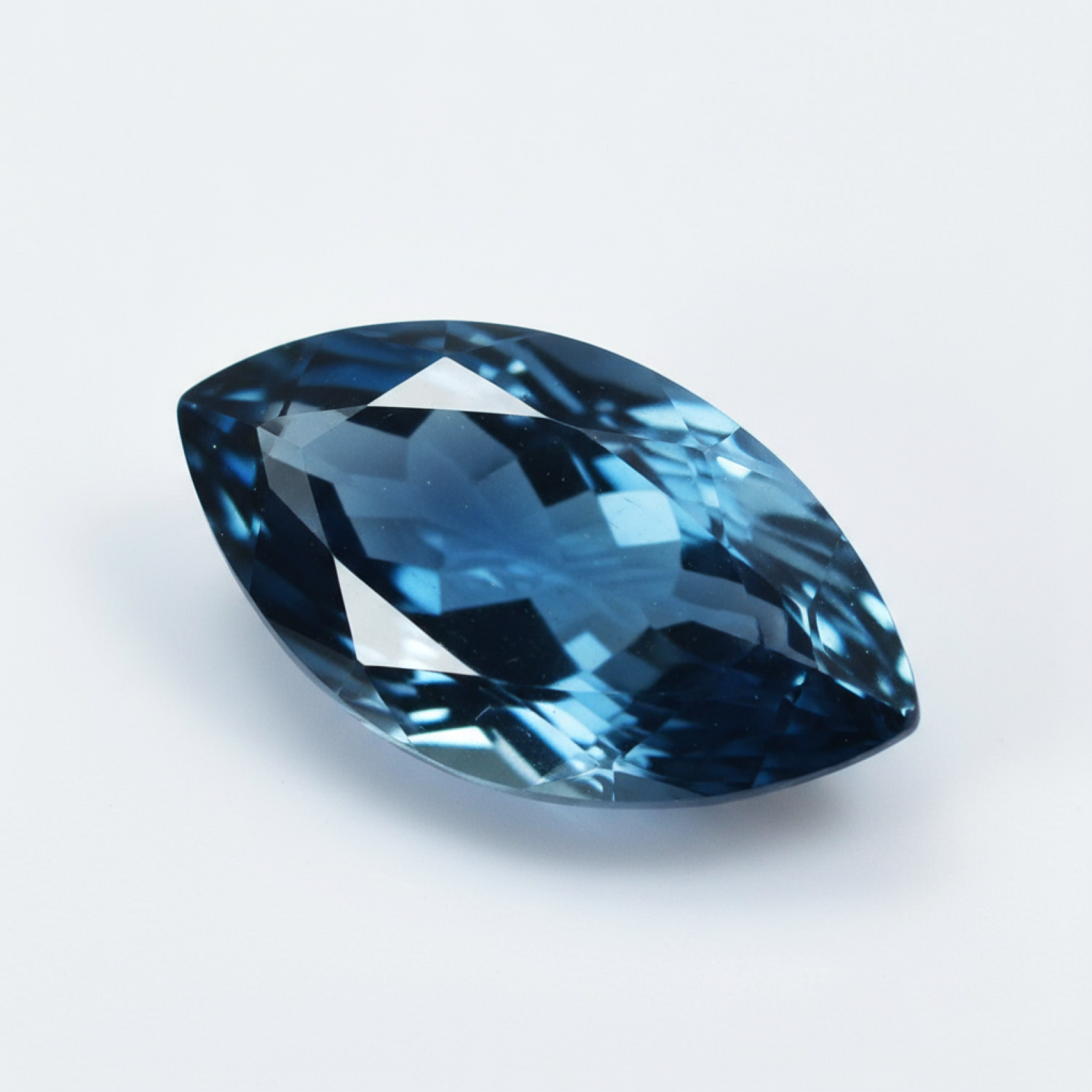 London Blue topaz 1PC Small 6x12 MM Marquise Faceted Blue Lustrous Semi Precious Gems Второстепенное изображение товара