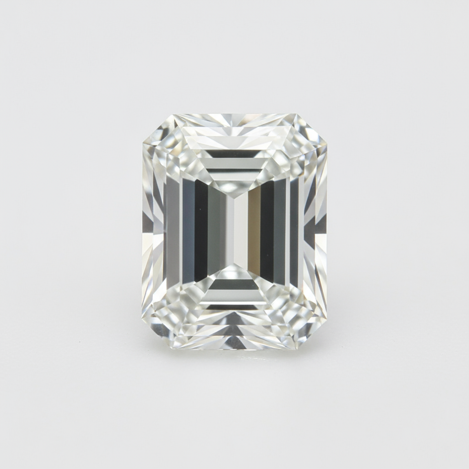 Lab Grown Diamond 1PC Small 6x8 MM Emerald Faceted White Lustrous Man Made Gems Sekundär produktbild