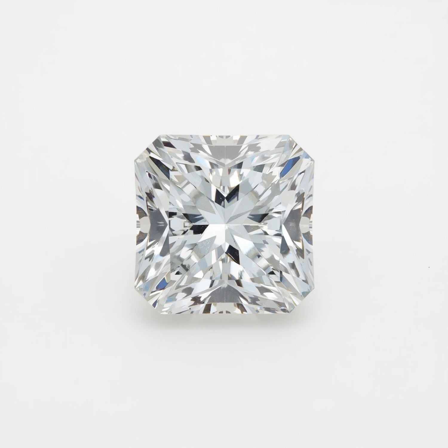 Im Labor gewachsener Diamant, 10 Stück, winzig, 3 x 3 mm, quadratisch, facettiert, weiß, feurig, künstlicher, loser Edelstein