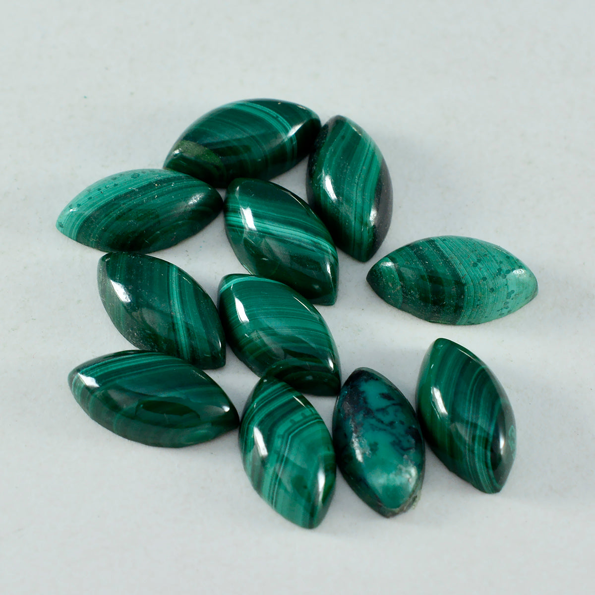 Malachite 1PC Large 8x16 MM Marquise  Cabochon Green Sparkling semi Precious Gems メイン画像