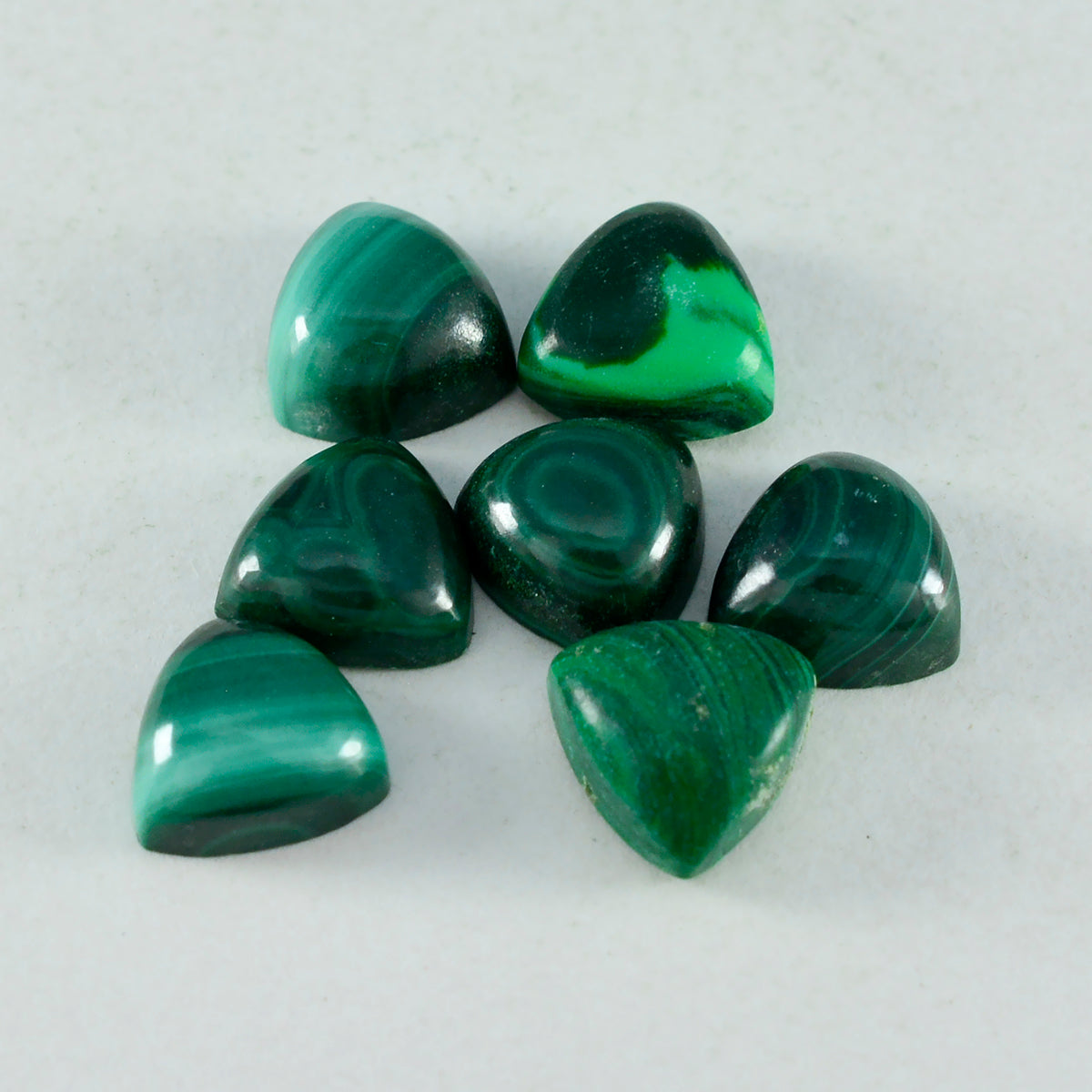 Malachite 1PC Medium 9x9 MM Triangle Cabochon Green Shine semi Precious Loose Gems Sekundär produktbild