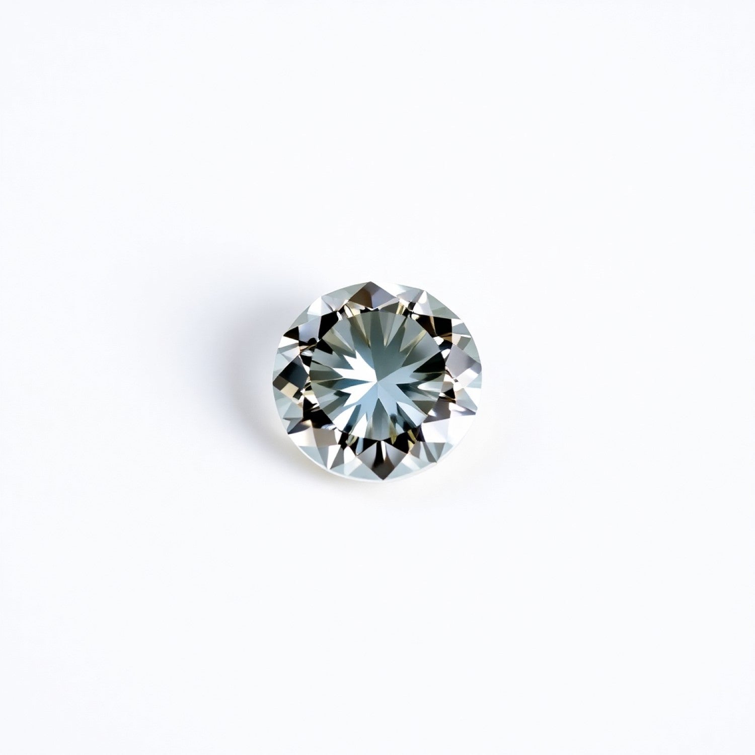 Moissanite 10PC Tiny 4x4 MM Round Faceted White Brilliant Man Made Loose Gemstones Sekundär produktbild