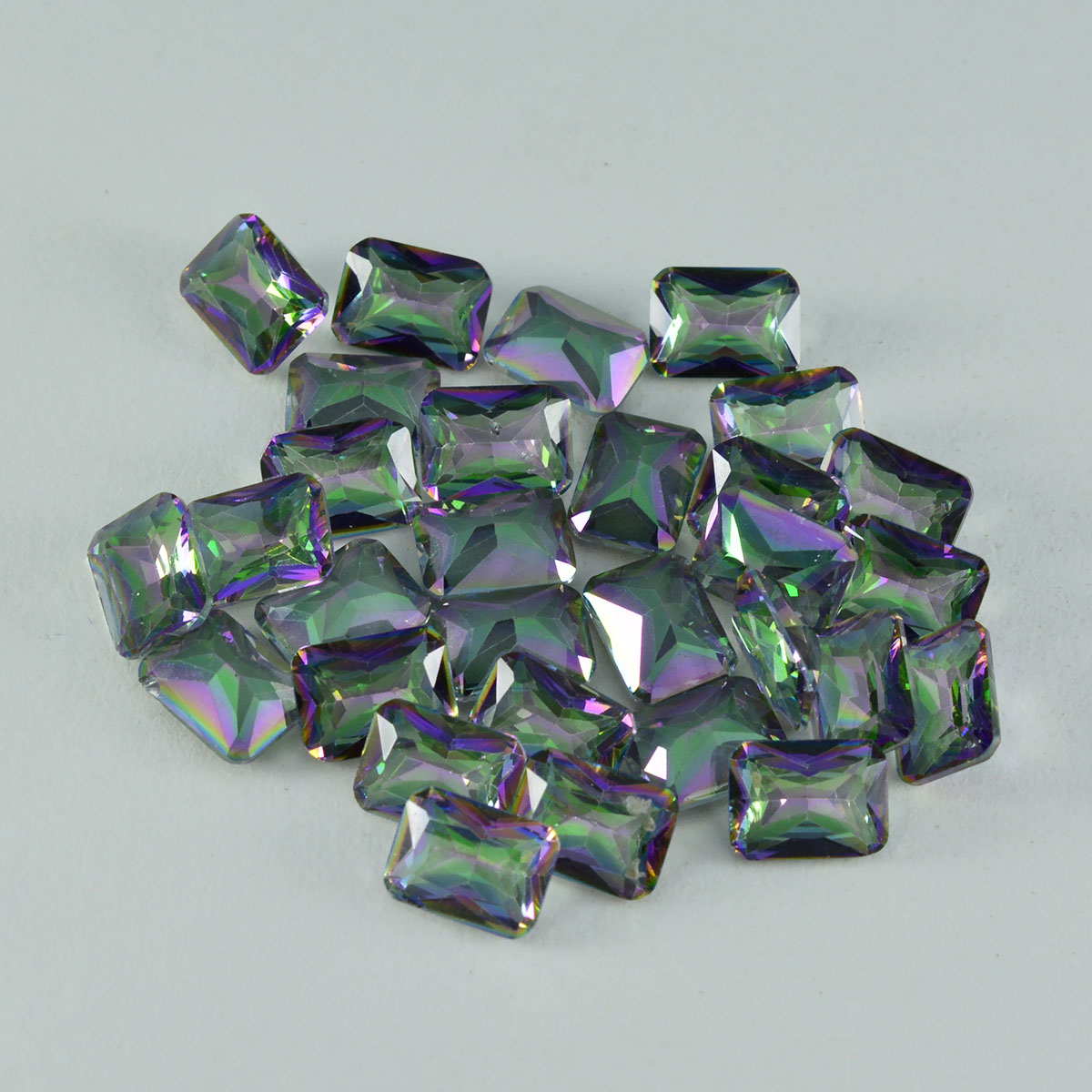Mystischer Quarz, 1 Stück, klein, 6 x 8 mm, Smaragd, facettiert, mehrfarbiger Glanz, Halbedelsteine, lose Edelsteine