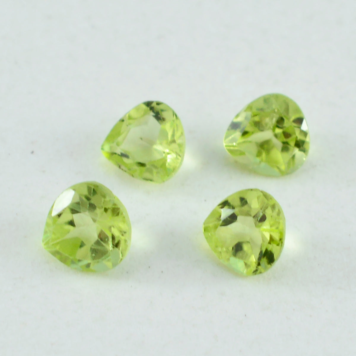 Peridot 1PC Small 8x8 MM Heart Faceted Green Luster Semi Precious Loose Gemstones